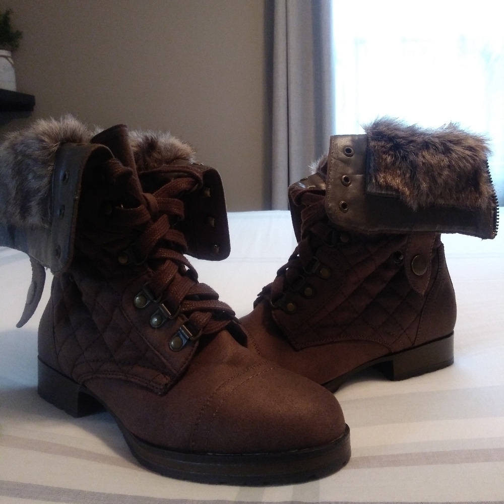 JustFab brown ankle boots size 7